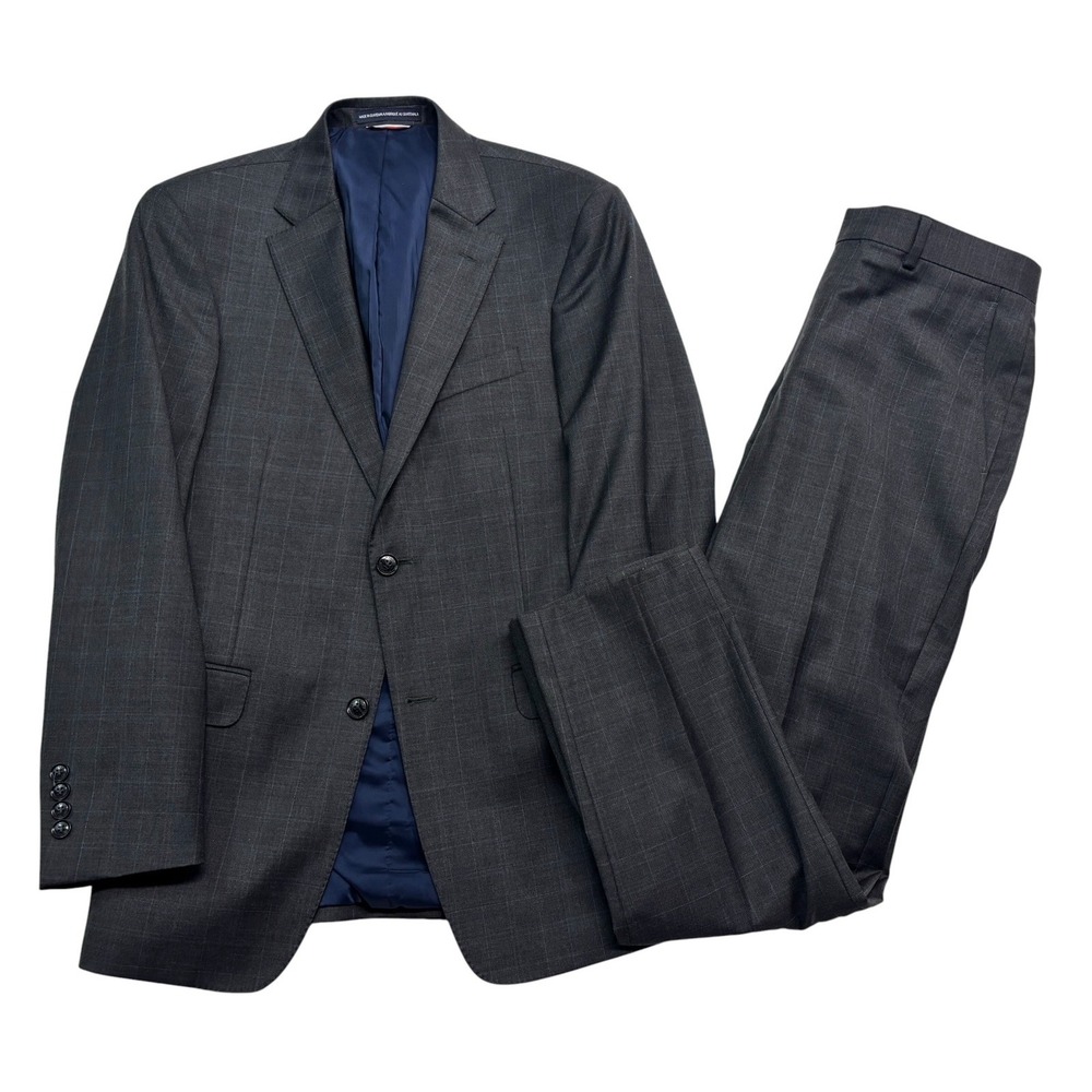 Tommy Hilfiger 36R 32x39 Gray Check 2pc Pant Suit Wool Blend Slim Flat Front